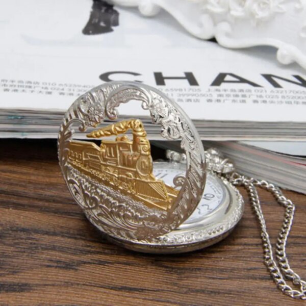 Attractive Vintage Locomotive Pocket Watch Mini Necklace Pocket Watch Steam Train Locomotive Pocket Watch for Club