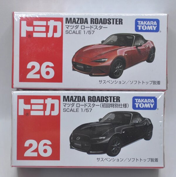 TAKARA TOMY TOMICA DIE CAST MODEL  NO 26 MAZDA ROADSTER 1/57 SCALE