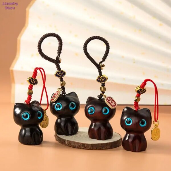 1PC Wooden Cat Keychain Anime Cute Mobile Phone Chain Wooden Pendant Personality Creative Cute Accessories Hand-knitted