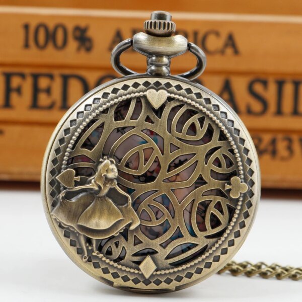 Alice Theme Quartz Pocket Watch Lovely Princess Roman Numerals Display Round Dial Pendant Pocket Watch