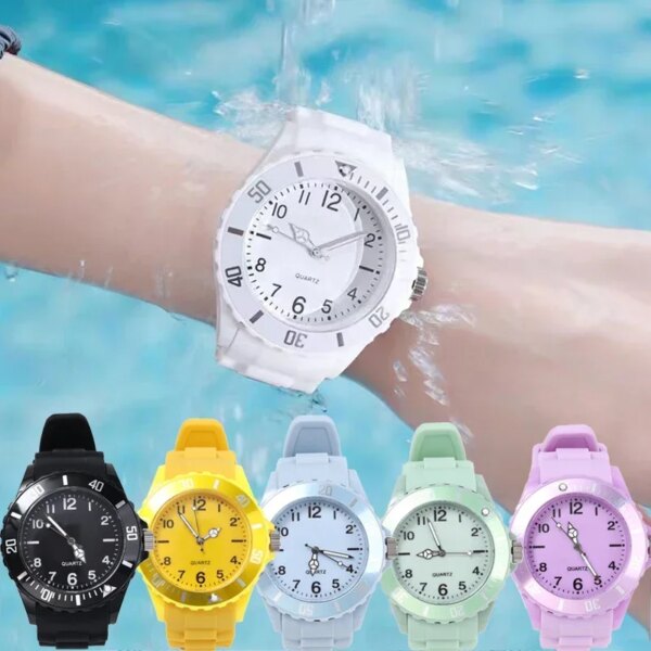 Fashion Casual Watches Silicone Ladies Quartz Watch Students Female Classic Vintage Clock Electronic Student Couple WristWatches