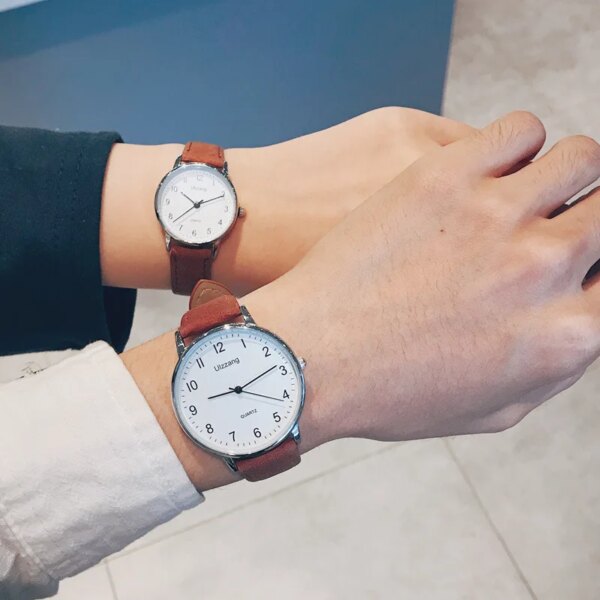 Korean retro trend simple wind quartz watch men and women couples watch circular digital watch white watch