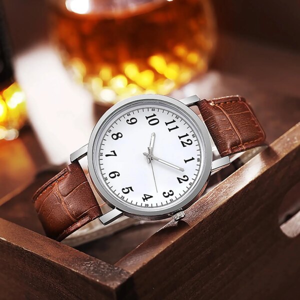 Men's Fashion Design Leather Watch Digital Quartz Temperament Men's Watch Gift