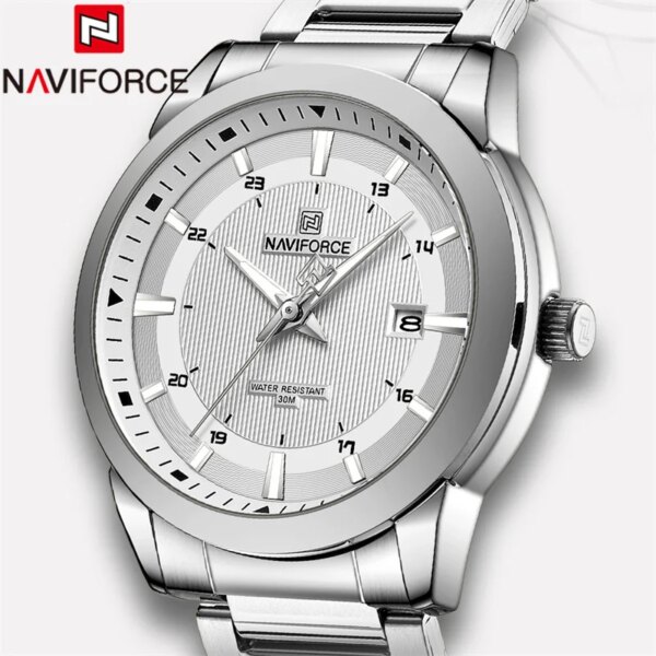 NAVIFORCE New Men Wristwatch Top Brand Luxury Auto Date Man Watch Silver Stainless Steel Sport Quartz Original Male Clock 8029