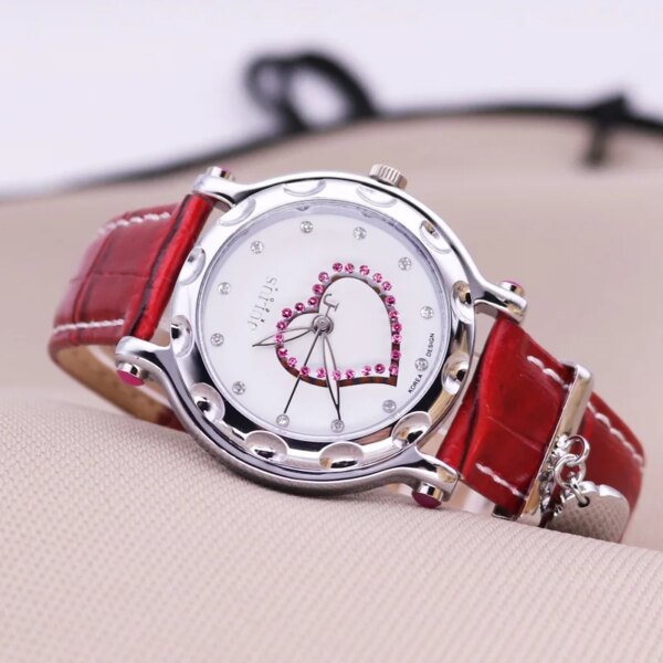 Top Lady Women's Watch Hours Japan Quartz Elegant Rhinestone Heart Fashion Clock Bracelet Real Leather Girl’s Gift Julius Box